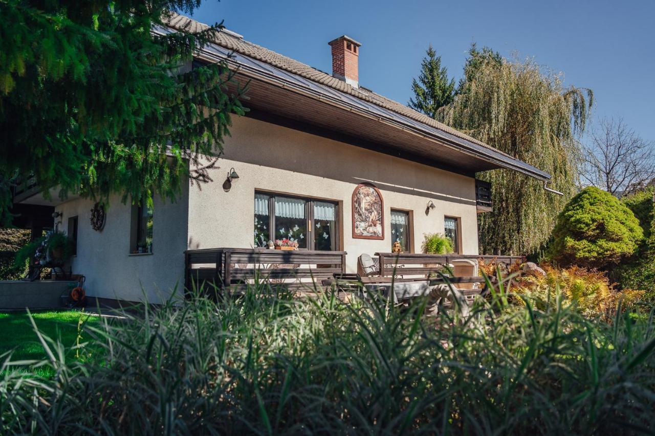 Apartma Borovc Mojstrana Extérieur photo